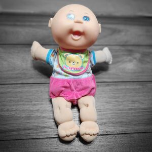 Cabbage Patch Baby W/Bearycute Bib